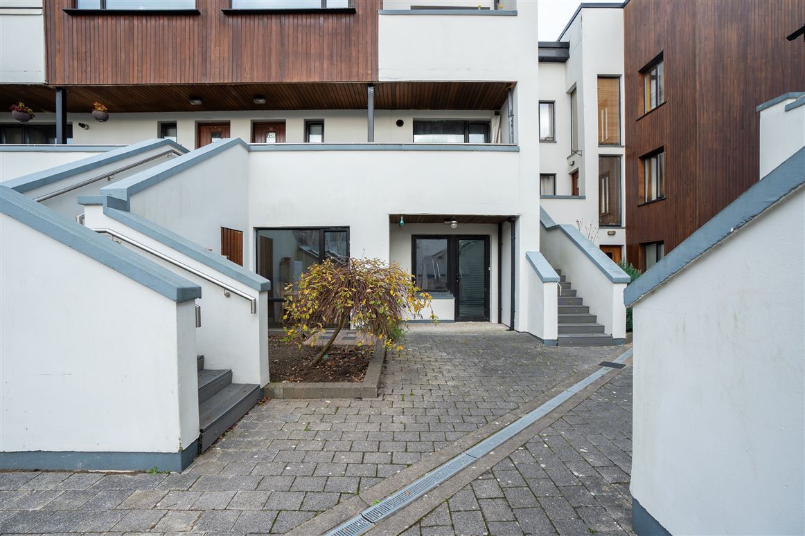 13 The Square, Buttery Court, Mallow, Cork