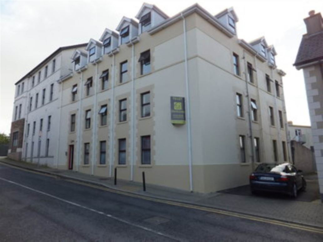 10 Lifford Court Apt, Lifford, County Donegal