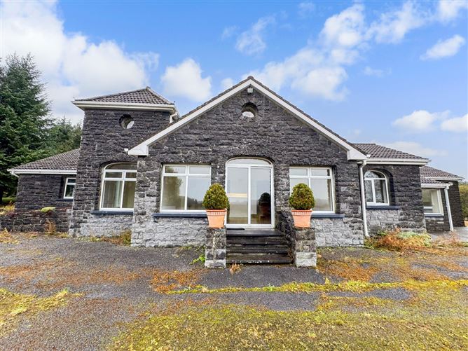 Derry Quay Lodge, Ballymagibbon South, Cross, Claremorris, Co. Mayo