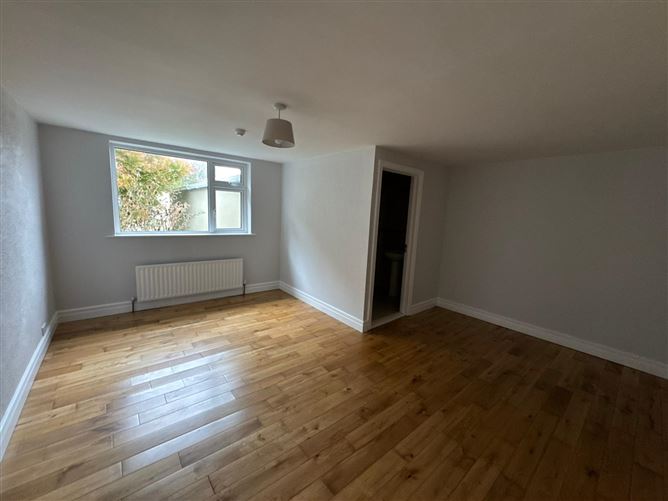 Derry Quay Lodge, Ballymagibbon South, Cross, Claremorris, Co. Mayo