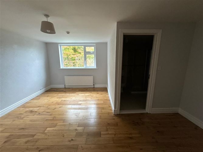 Derry Quay Lodge, Ballymagibbon South, Cross, Claremorris, Co. Mayo