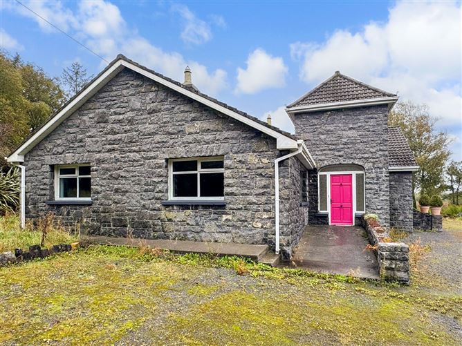 Derry Quay Lodge, Ballymagibbon South, Cross, Claremorris, Co. Mayo