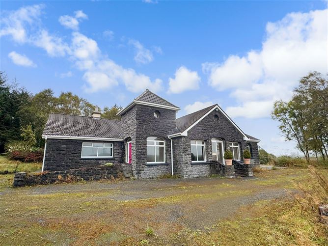 Derry Quay Lodge, Ballymagibbon South, Cross, Claremorris, Co. Mayo