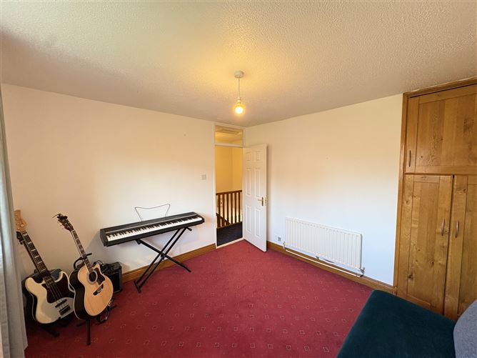 Photo 13 of 31 — 66 Ashlawn, Letterkenny, Donegal