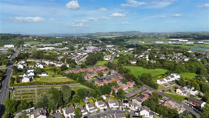 Photo 26 of 31 — 66 Ashlawn, Letterkenny, Donegal