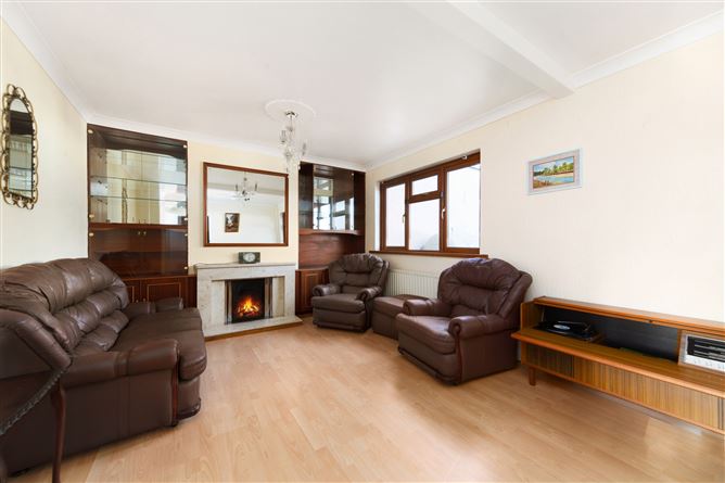 235 Glenview Park, Tallaght, Dublin 24