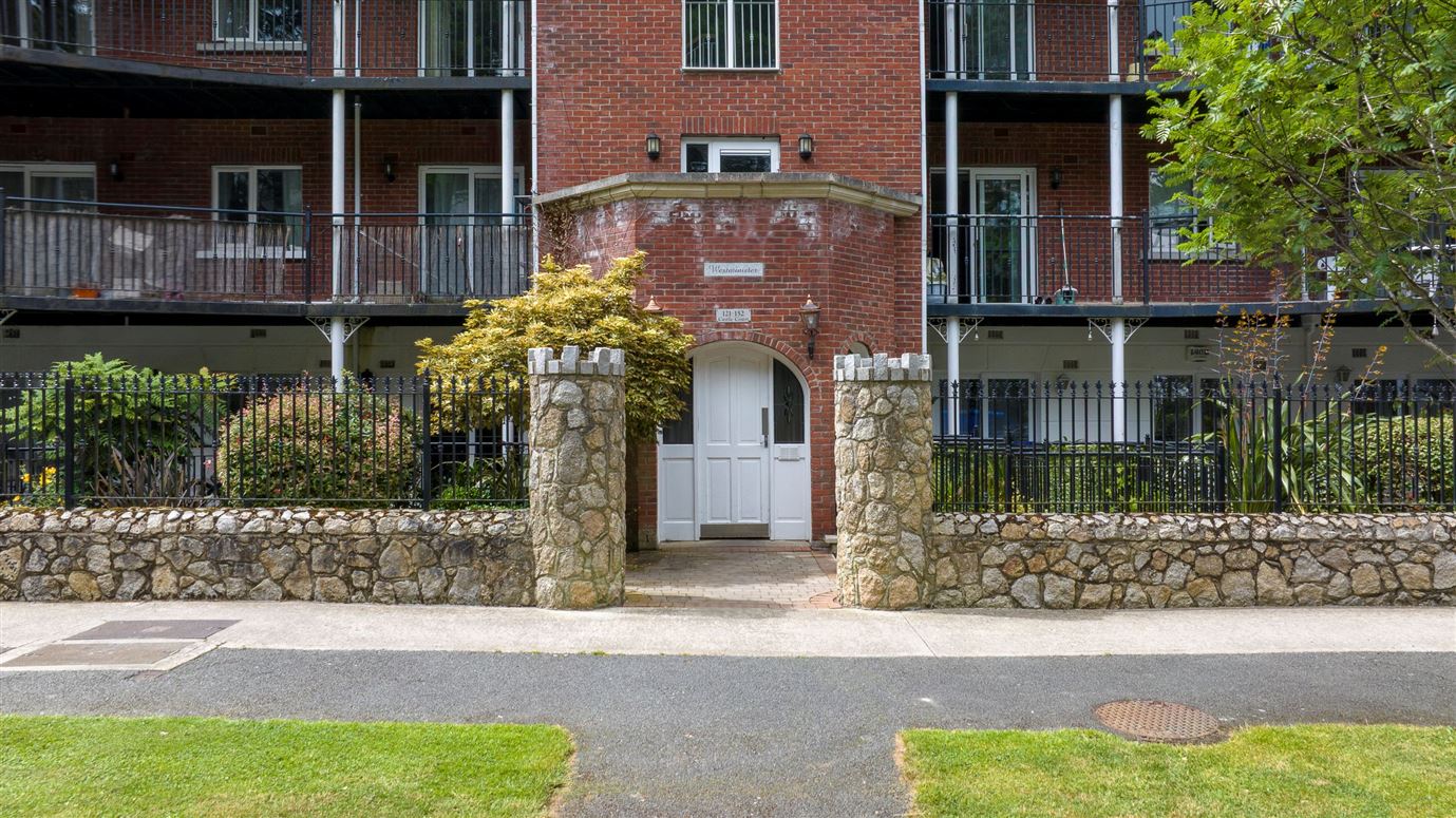131 Westminster, Castle Court, Kilgobbin Wood, Sandyford,   Dublin 18