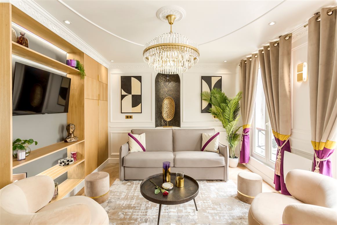 Crystals & Light,Paris,Île-de-France,France