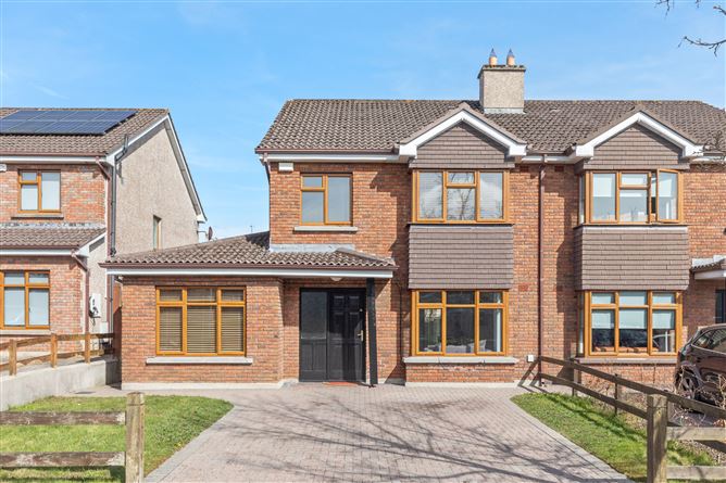 Photo 1 of 8 — 132 Petitswood Manor, Mullingar, Westmeath