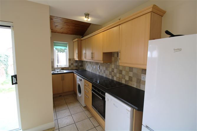 Photo 7 of 13 — 12 Beechfield Way, Clonee, Dublin 15