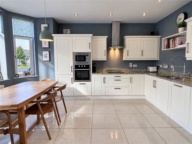 13 Dargans Way, Sutton, Dublin 13