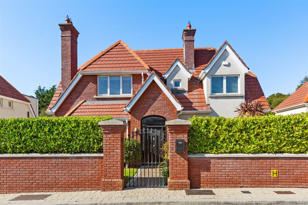 10 Brighton Square, Brighton Road, Foxrock, Dublin 18