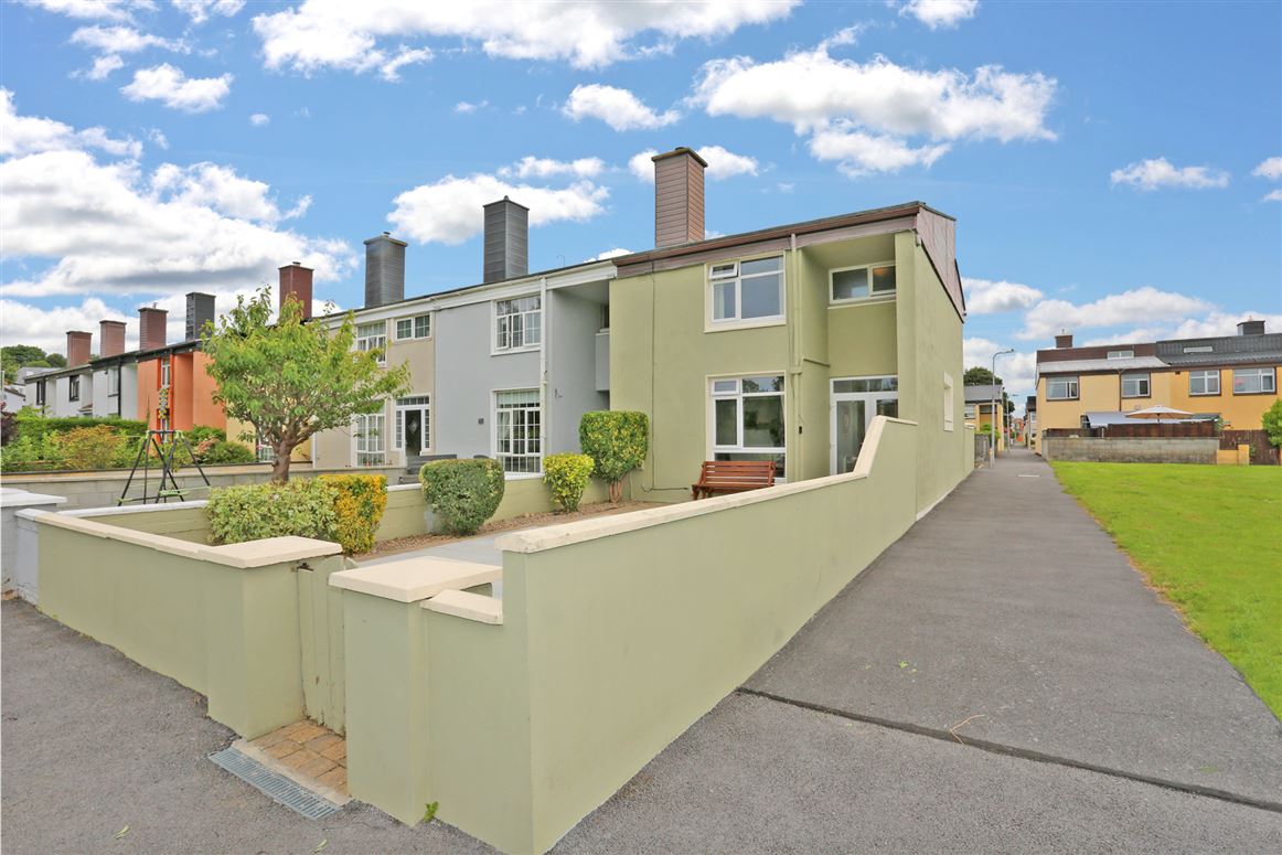 12 Collins Park, Shannon, Co. Clare