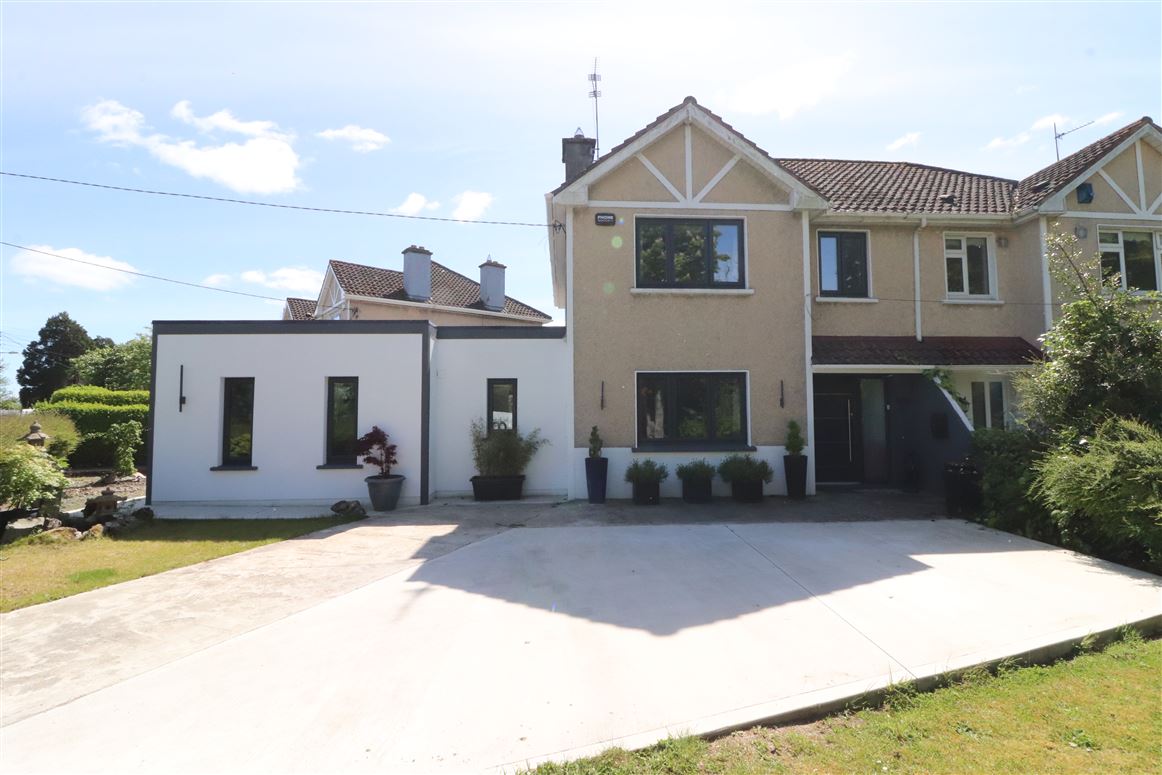 Naomh Pious - 25 Shannon Drive, Corbally, Limerick