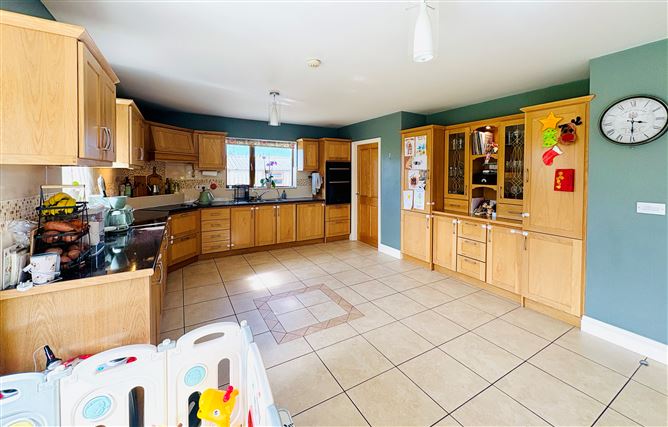 Mountain View, Liscahane, Ardfert, Kerry