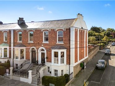 1 Eaton Place, Monkstown, Co. Dublin