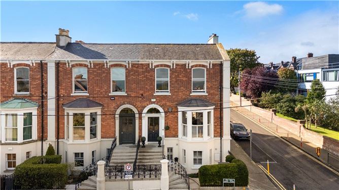 1 Eaton Place, Monkstown, Co. Dublin
