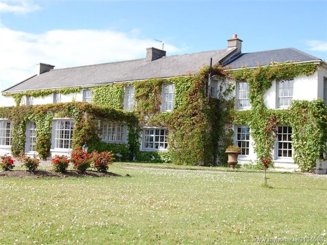 Main image for Limerick Cork Country House, Limerick, Ireland