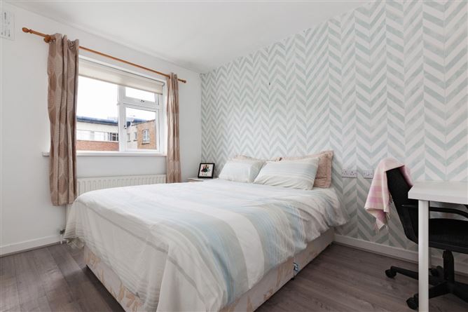 2 Schoolhouse Lane, Santry, Dublin 9.