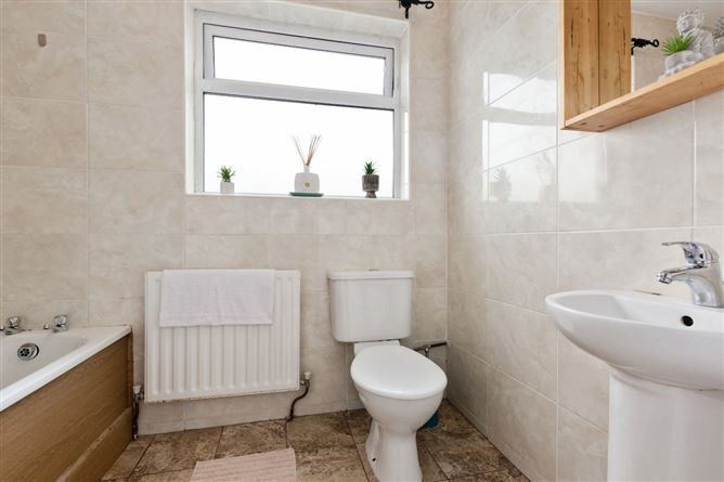 2 Schoolhouse Lane, Santry, Dublin 9.