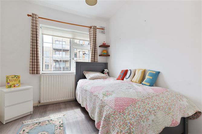 2 Schoolhouse Lane, Santry, Dublin 9.