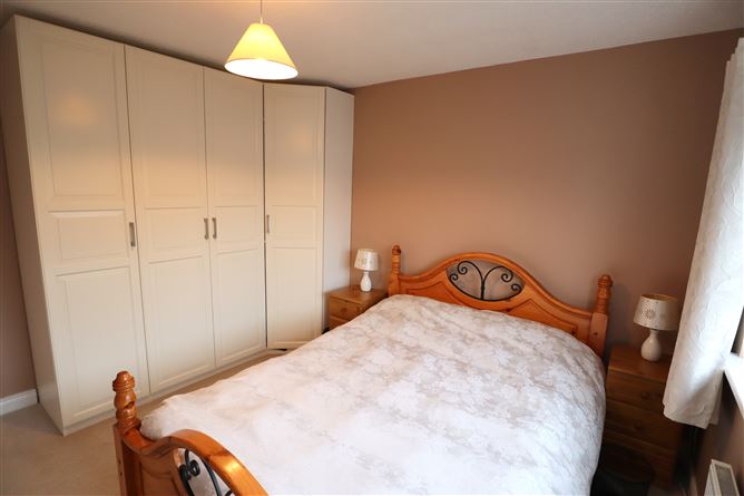 93 Westcourt, Drogheda, Louth