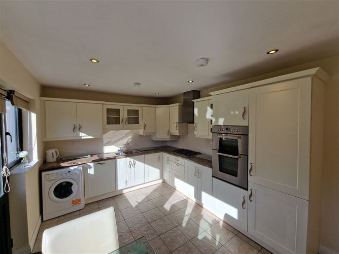 34 Garden View, Clarecastle, Ennis, Clare
