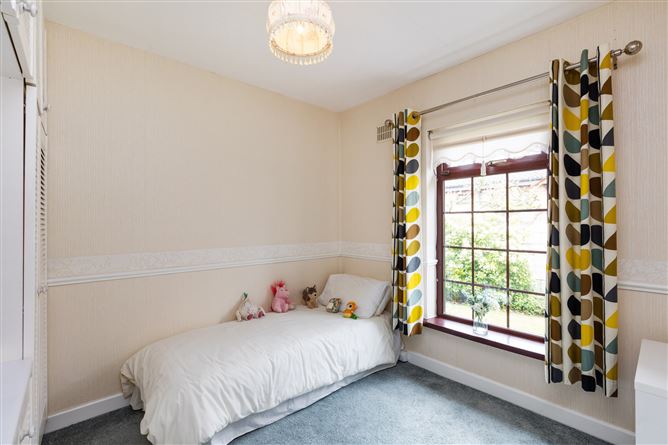6 Thormanby Woods, Howth, Co. Dublin