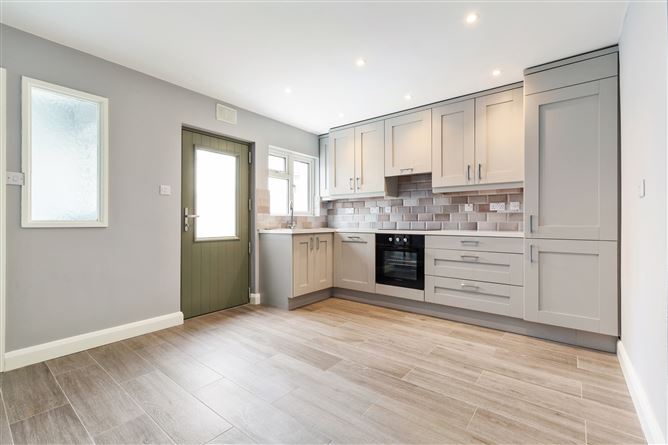 1 Saint Fintan Road , Cabra, Dublin 7