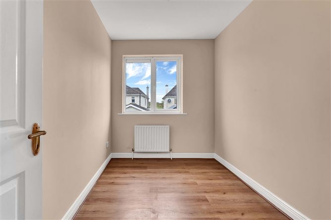 46 The Hollands, Athy, Co. Kildare