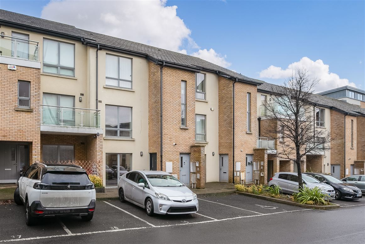 11 The Walk, Carrickmines Green, Carrickmines, Dublin 18, Co. Dublin