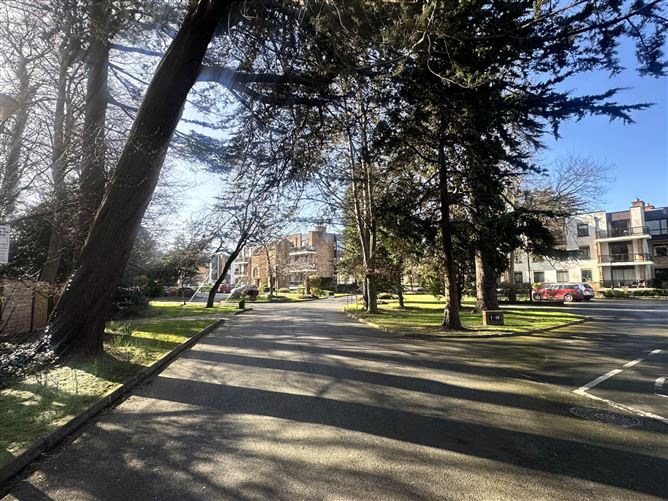 97 The Elms, Mount Merrion Avenue, Blackrock, County Dublin