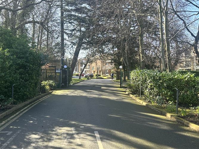 97 The Elms, Mount Merrion Avenue, Blackrock, County Dublin