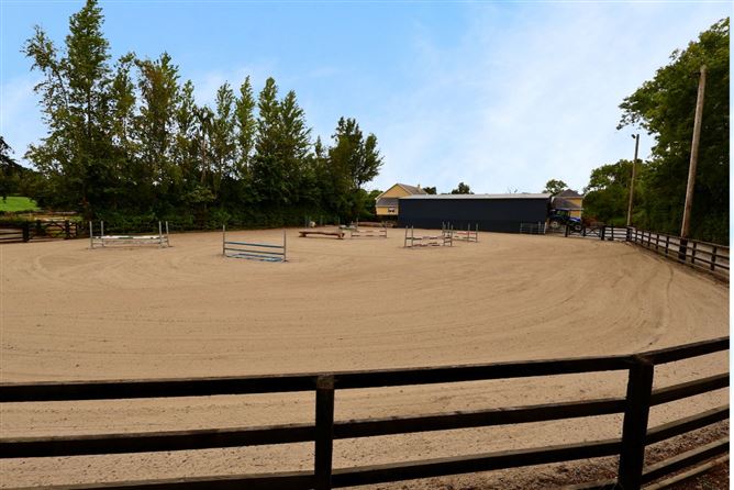 Creaghduff Stables, Coosan, Athlone, Westmeath