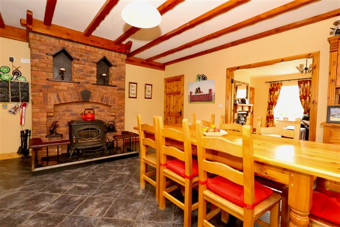 Creaghduff Stables, Coosan, Athlone, Westmeath