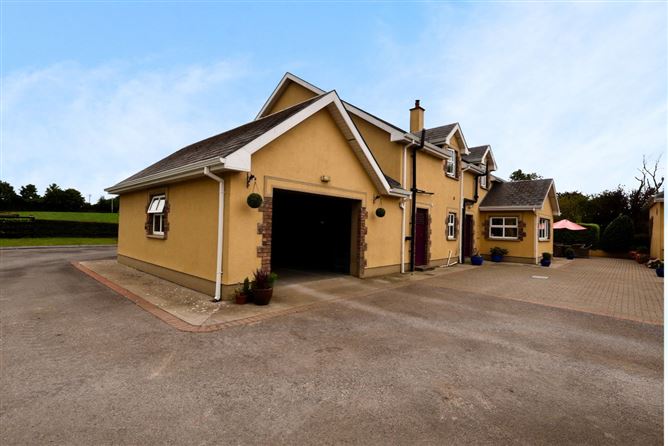 Creaghduff Stables, Coosan, Athlone, Westmeath