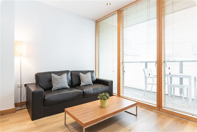 96 Kirkpatrick House, Spencer Dock, IFSC, Dublin 1