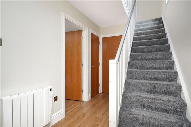 61 Hunters Green, Ballycullen, Dublin 24
