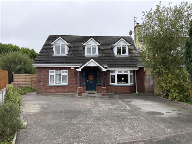7 Rosslands, Roscrea, Tipperary