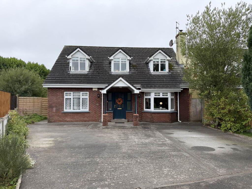 7 Rosslands, Roscrea, Tipperary