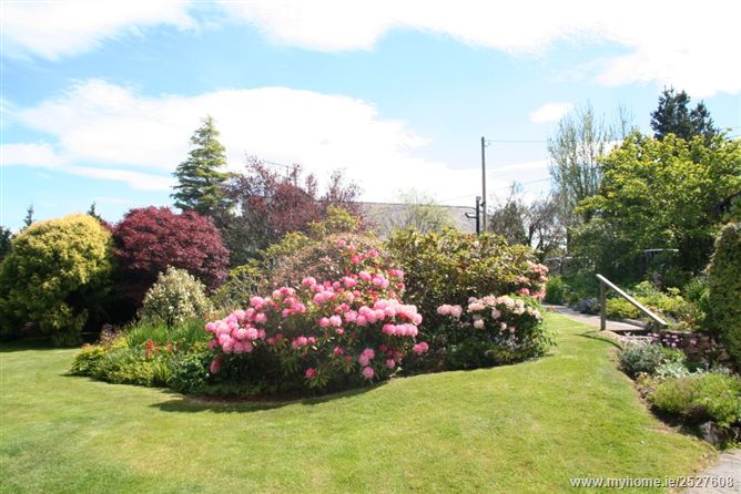 Derrymoyle Lodge, Glann Road, Oughterard, Galway