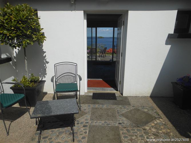 Derrymoyle Lodge, Glann Road, Oughterard, Galway