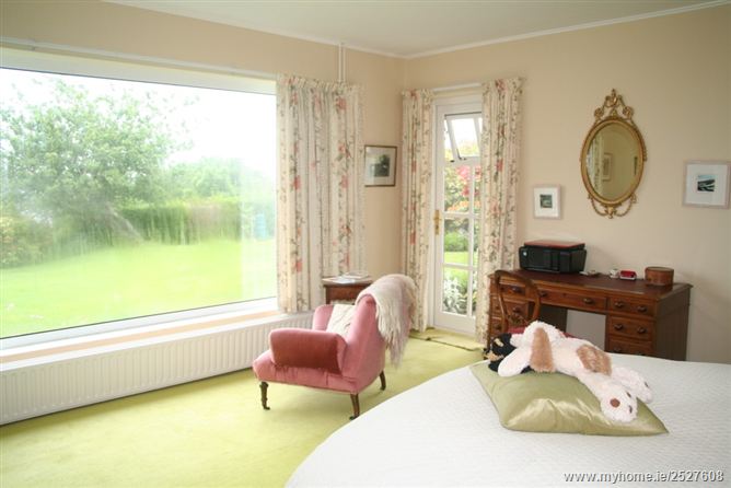 Derrymoyle Lodge, Glann Road, Oughterard, Galway
