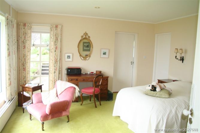 Derrymoyle Lodge, Glann Road, Oughterard, Galway