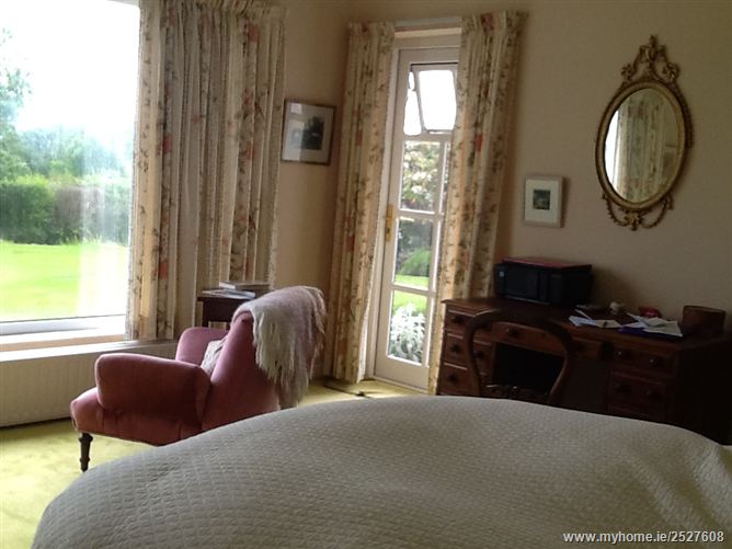Derrymoyle Lodge, Glann Road, Oughterard, Galway