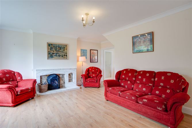 206 Whitecliff, Whitechurch Road, Rathfarnham, Dublin 16
