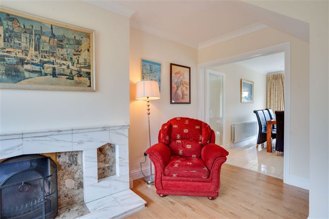 206 Whitecliff, Whitechurch Road, Rathfarnham, Dublin 16