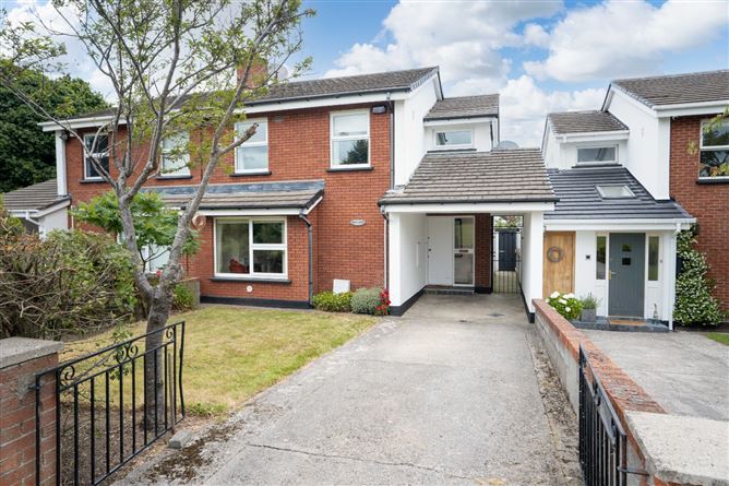 206 Whitecliff, Whitechurch Road, Rathfarnham, Dublin 16