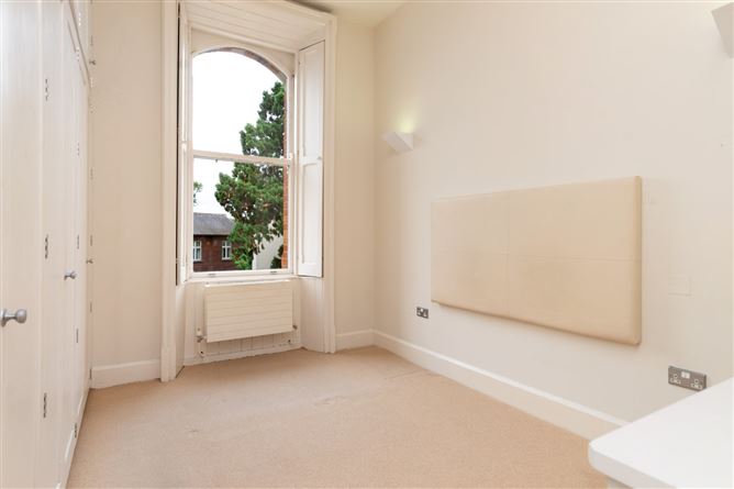 6 Convent Hall, Mount St. Anne's, Milltown, Dublin 6