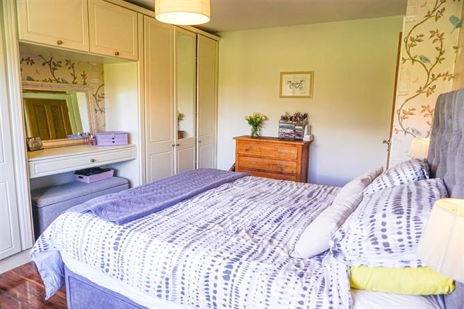 The Crescent, 14 Castle Oaks, Dublin Road, Carlow
